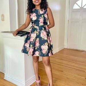 Romeo and Juliet Floral Sleeveless Dress sz S nwt